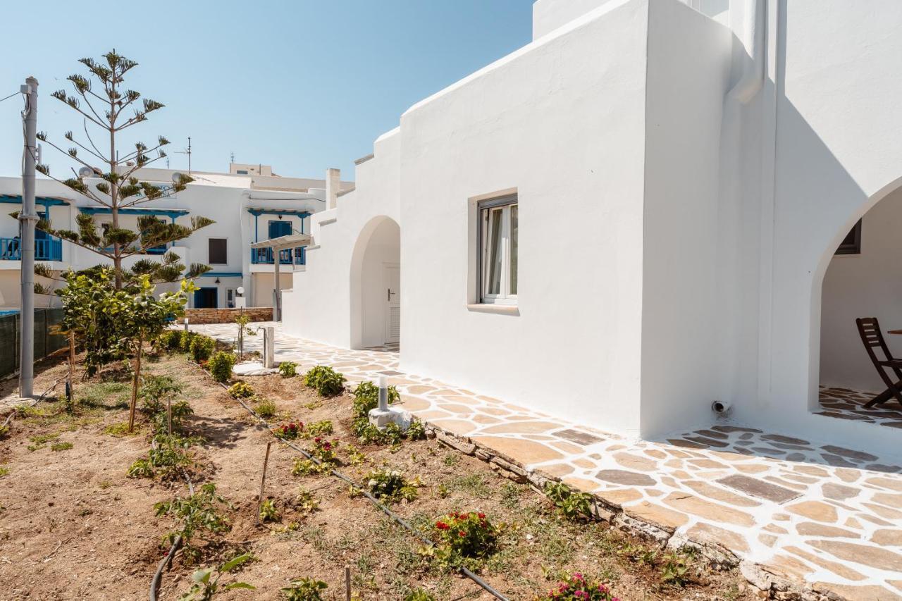 Celestial Seaview Apartments- Apollon Naxos City Экстерьер фото